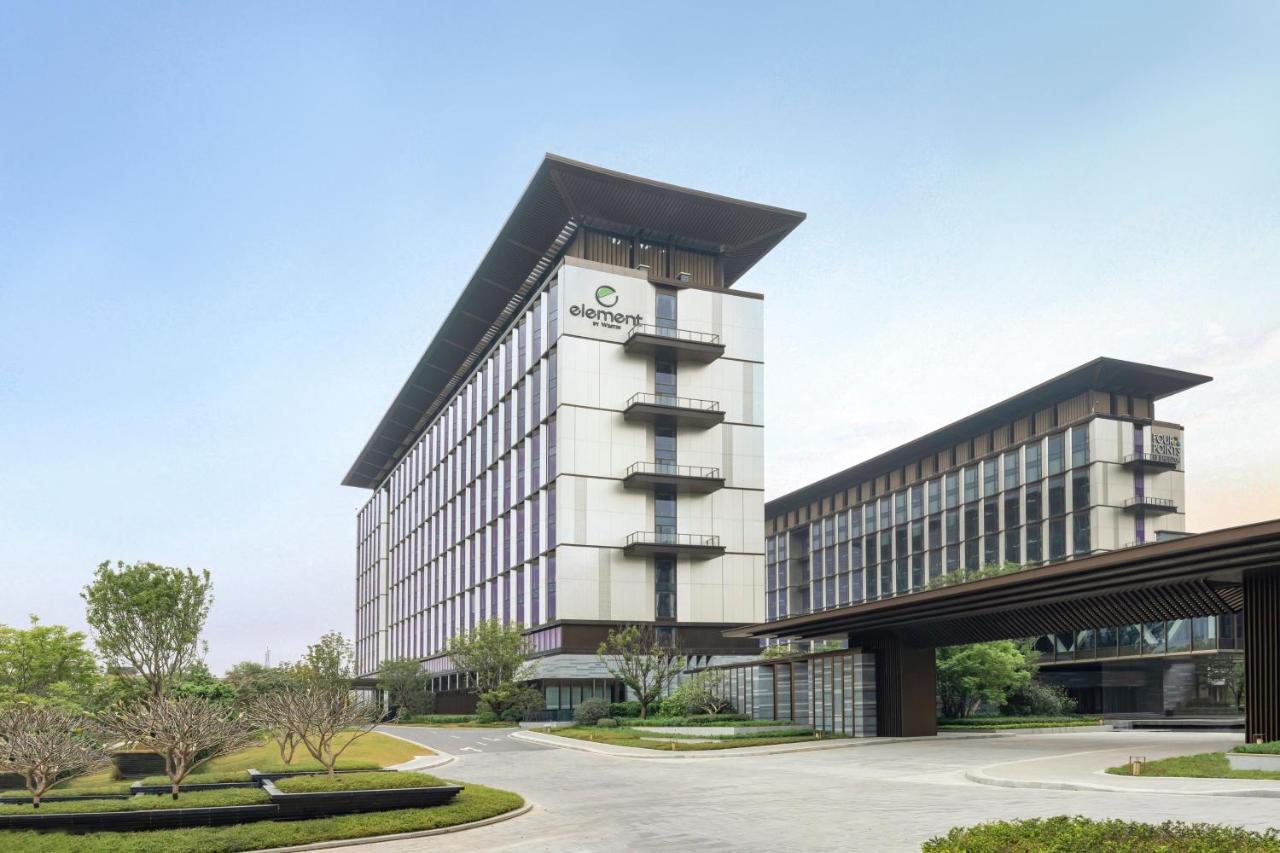 Отель Element Guangzhou Baiyun Экстерьер фото