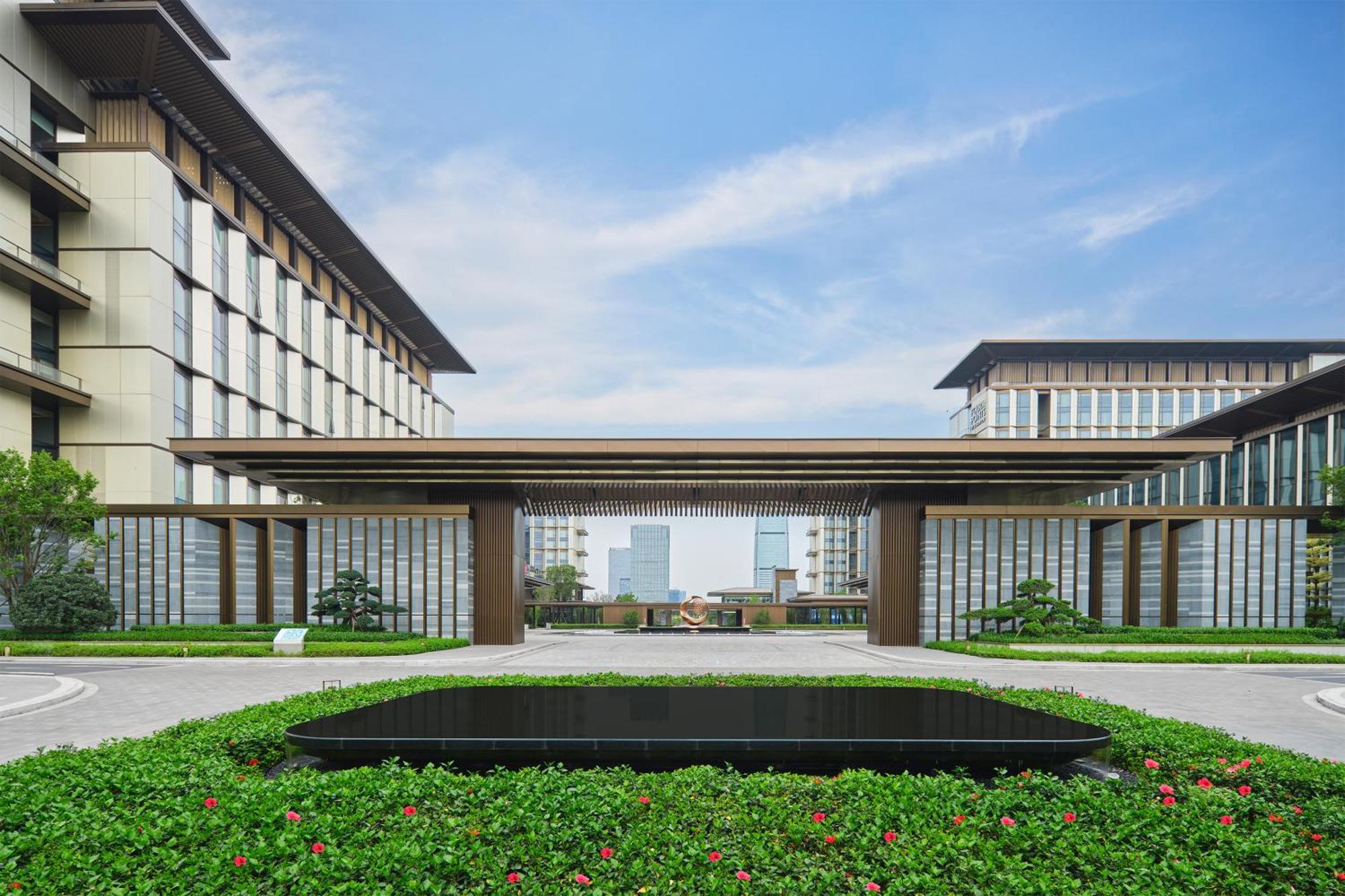 Отель Element Guangzhou Baiyun Экстерьер фото