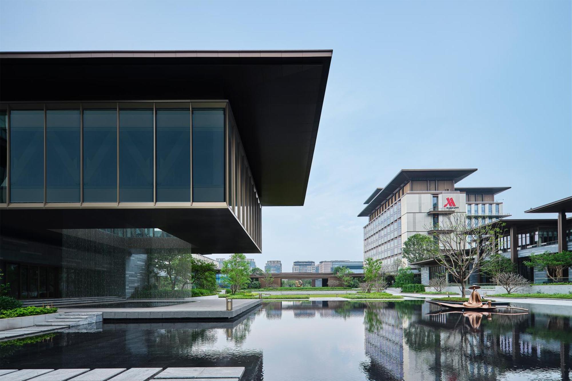 Отель Element Guangzhou Baiyun Экстерьер фото