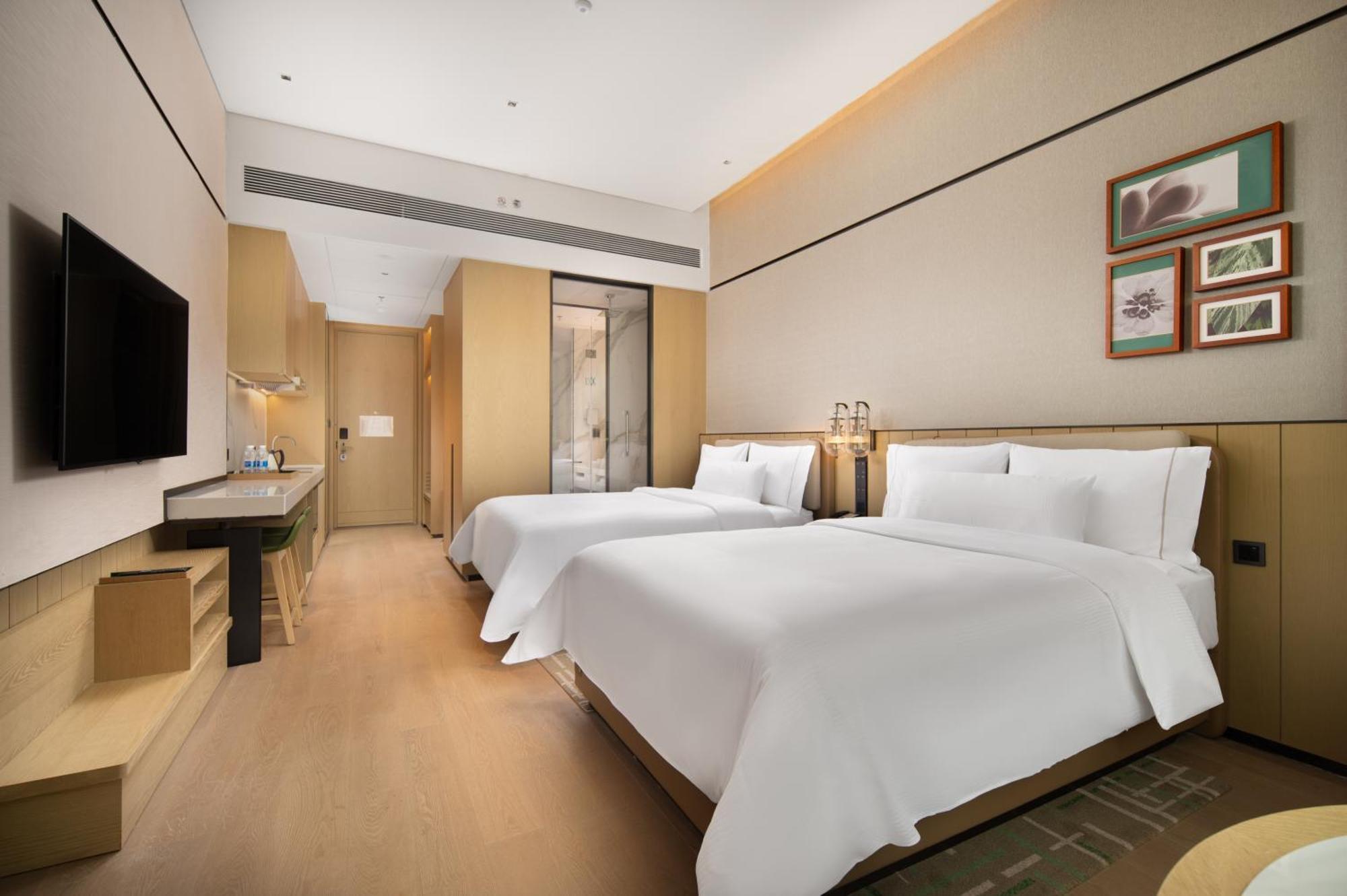 Отель Element Guangzhou Baiyun Экстерьер фото