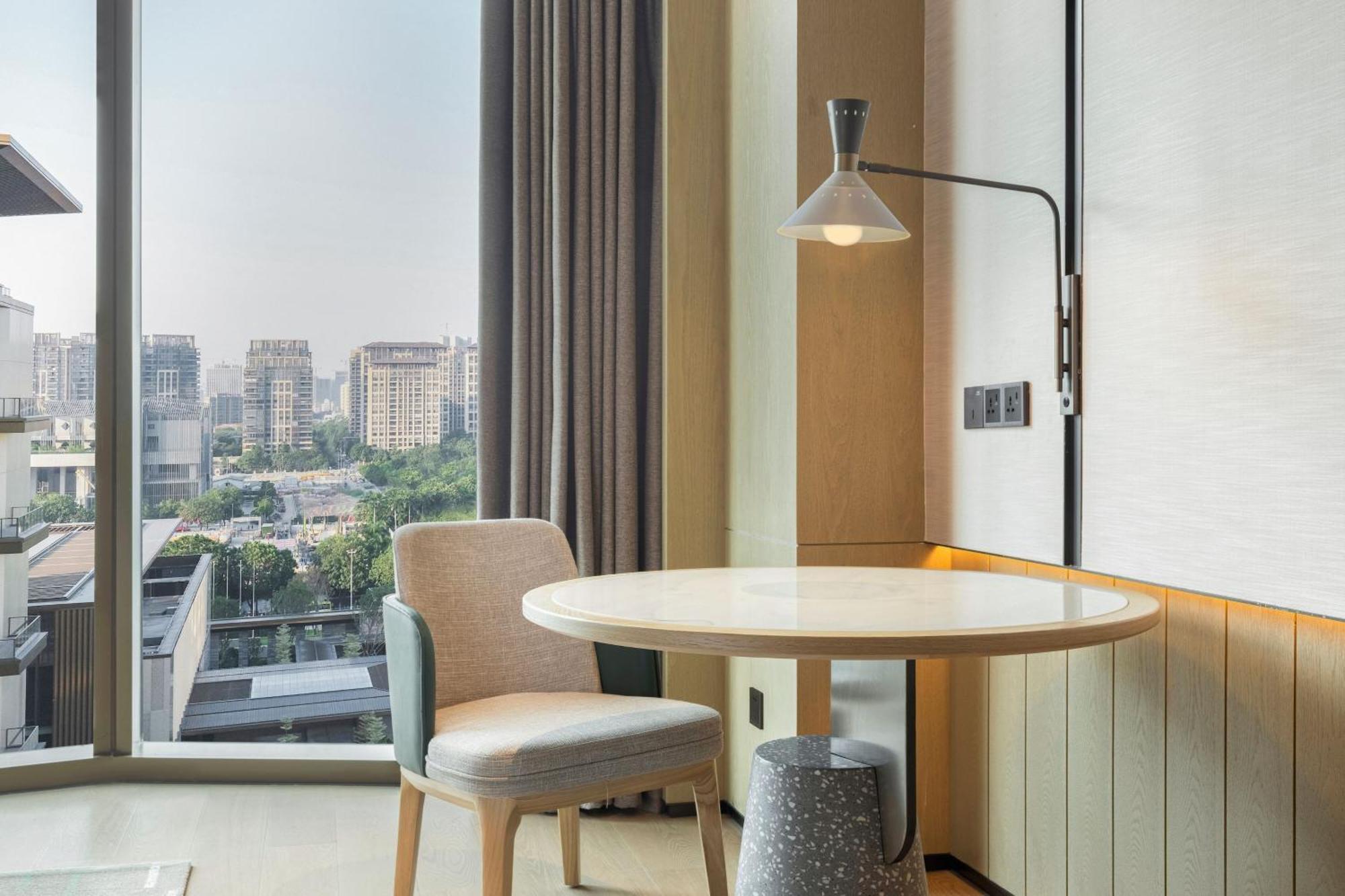 Отель Element Guangzhou Baiyun Экстерьер фото