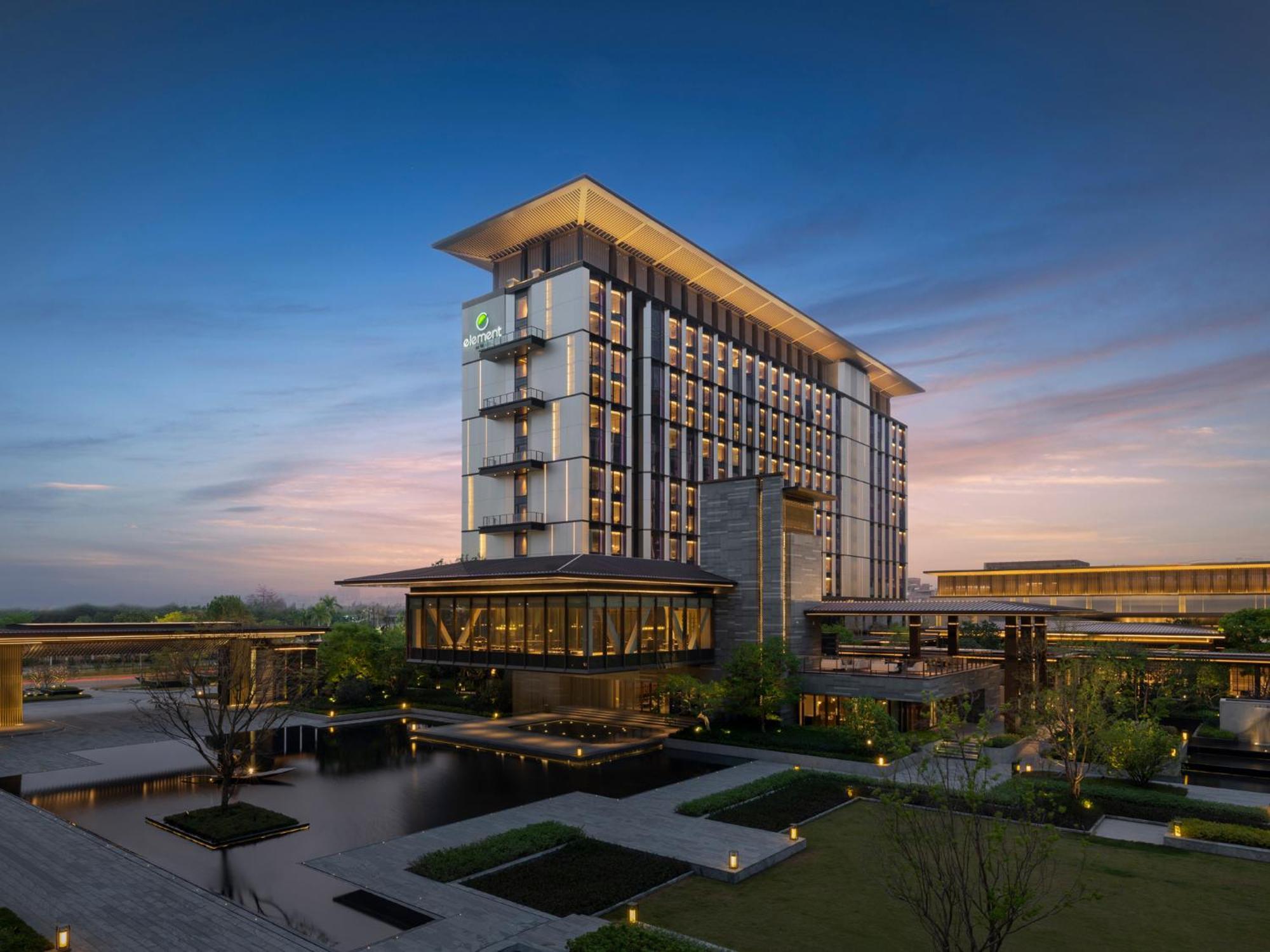 Отель Element Guangzhou Baiyun Экстерьер фото